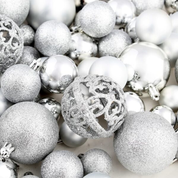 vidaXL 100 Piece Christmas Ball Set 3/4/6 cm Silver - Image 11